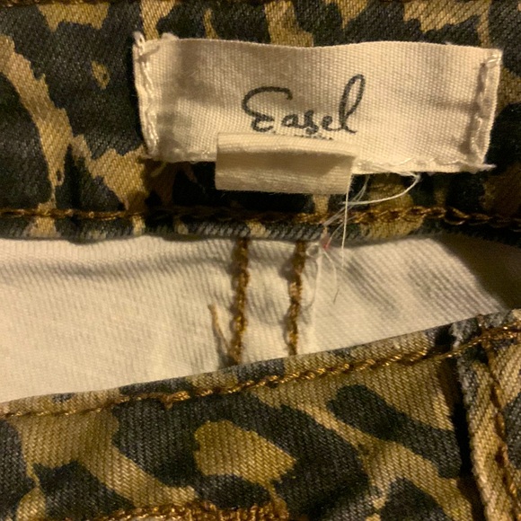 cheetah Easel jeans - Picture 2 of 3